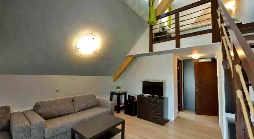 Crișan Szállás | Motel (K1330-5) A kép szerzői jogvédelem alatt állhat. Javasolt a kapcsolatfelvétel a jog tulajdonossal.