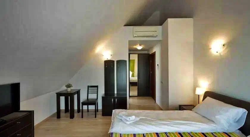 Crișan Szállás | Motel (K1330-8) A kép szerzői jogvédelem alatt állhat. Javasolt a kapcsolatfelvétel a jog tulajdonossal.