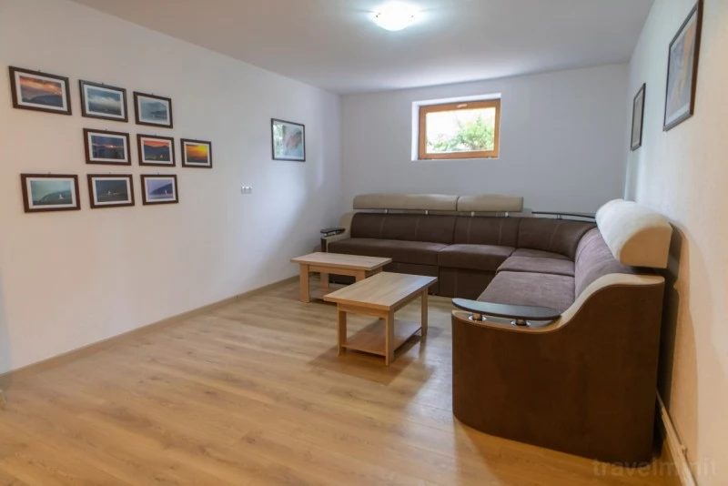 Borzont Szállás | Vendégház (K1502-4) A kép szerzői jogvédelem alatt állhat. Javasolt a kapcsolatfelvétel a jog tulajdonossal. Borzont Szállás | Vendégház (K1502-4) A kép szerzői jogvédelem alatt állhat. Javasolt a kapcsolatfelvétel a jog tulajdonossal.