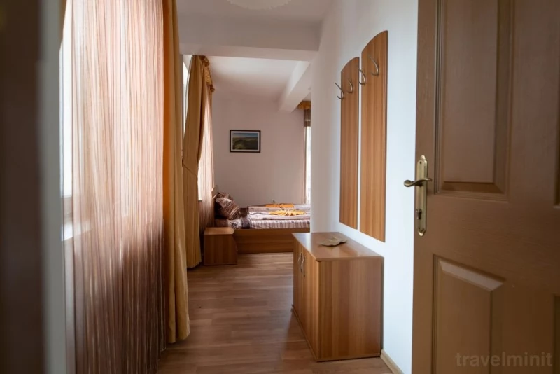 Borzont Cazare | Casă de oaspeți (K1502-21) Imaginea poate fi supusă drepturilor de autor. Se recomandă contactarea titularului drepturilor. Borzont Cazare | Casă de oaspeți (K1502-21) Imaginea poate fi supusă drepturilor de autor. Se recomandă contactarea titularului drepturilor.