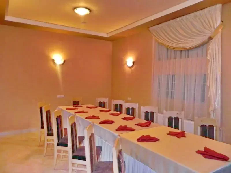 Székelykeresztúr Szállás | Kemping faházak (K1289-6) A kép szerzői jogvédelem alatt állhat. Javasolt a kapcsolatfelvétel a jog tulajdonossal.