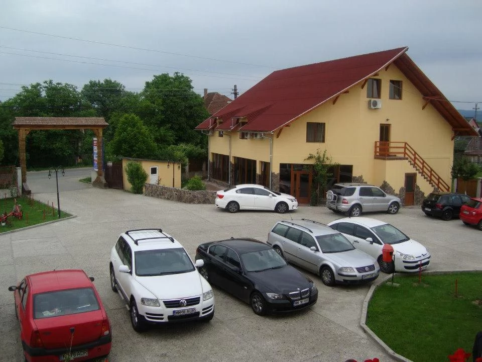 Săcălășeni Cazare | Hotel*** (K1062-76) Imaginea poate fi supusă drepturilor de autor. Se recomandă contactarea titularului drepturilor.