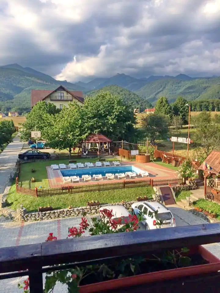 Szállás Sâmbăta de Sus - Pensiunea Roua Muntilor*** | Felsőszombatfalva - Roua Muntilor Panzió***. A kép szerzői jogvédelem alatt állhat. Javasolt a kapcsolatfelvétel a jog tulajdonossal.