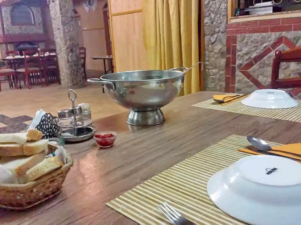 Lesu Tó Szállás | Motel (K0650-6) A kép szerzői jogvédelem alatt állhat. Javasolt a kapcsolatfelvétel a jog tulajdonossal.