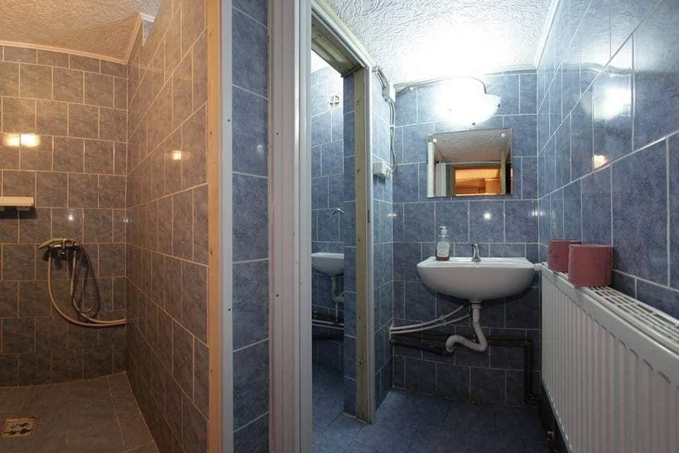 Coada Lacului Lesu Cazare | Motel (K0650-13) Imaginea poate fi supusă drepturilor de autor. Se recomandă contactarea titularului drepturilor.