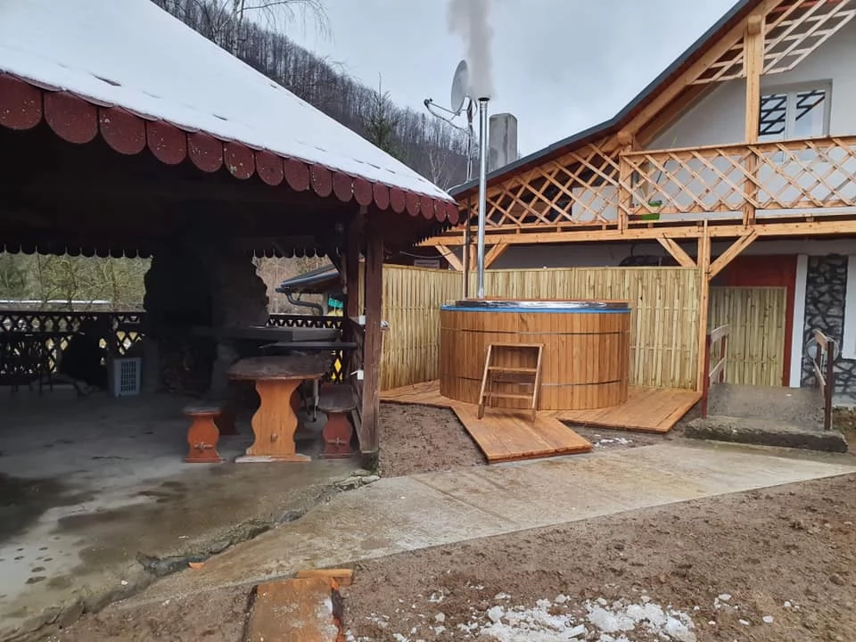 Lesu Tó Szállás | Motel (K0650-38) A kép szerzői jogvédelem alatt állhat. Javasolt a kapcsolatfelvétel a jog tulajdonossal.