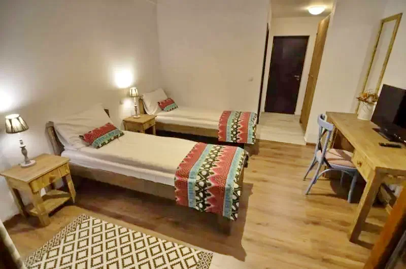 Maroshévíz Szállás | Motel (K1224-26) A kép szerzői jogvédelem alatt állhat. Javasolt a kapcsolatfelvétel a jog tulajdonossal.