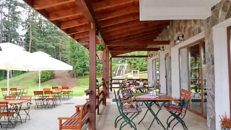 Toplița Cazare | Motel (K1224-34) Imaginea poate fi supusă drepturilor de autor. Se recomandă contactarea titularului drepturilor.