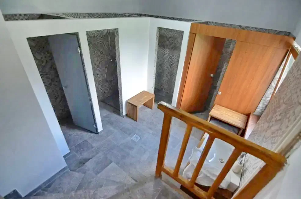 Toplița Cazare | Motel (K1224-49) Imaginea poate fi supusă drepturilor de autor. Se recomandă contactarea titularului drepturilor.