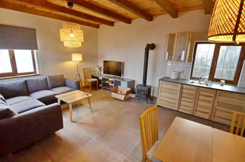 Toplița Cazare | Motel (K1224-56) Imaginea poate fi supusă drepturilor de autor. Se recomandă contactarea titularului drepturilor.