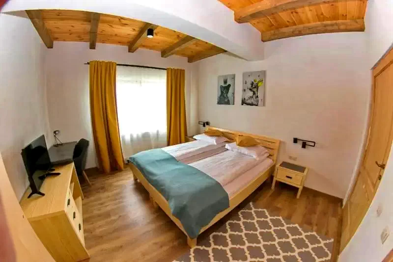 Toplița Cazare | Motel (K1224-59) Imaginea poate fi supusă drepturilor de autor. Se recomandă contactarea titularului drepturilor.