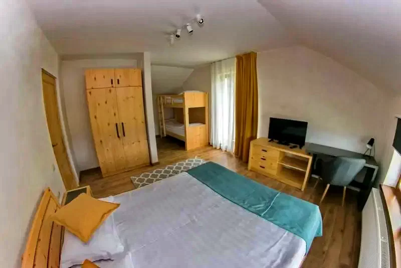 Toplița Cazare | Motel (K1224-60) Imaginea poate fi supusă drepturilor de autor. Se recomandă contactarea titularului drepturilor.