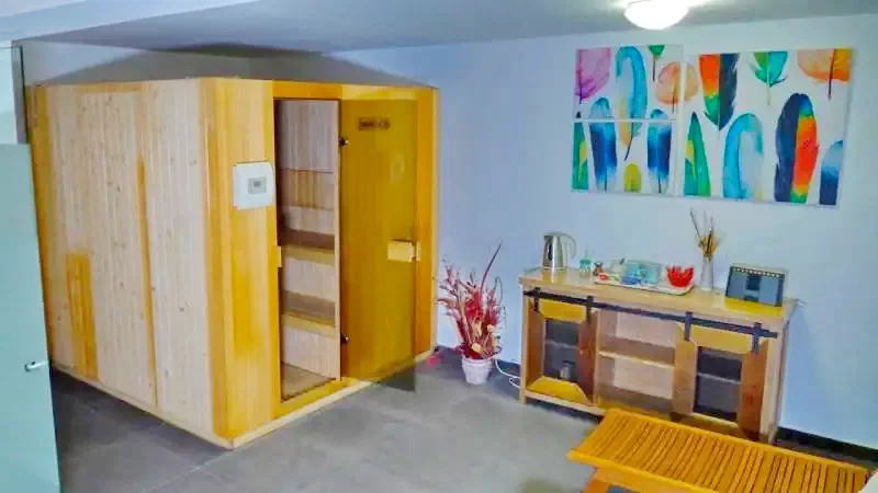 Toplița Cazare | Motel (K1224-67) Imaginea poate fi supusă drepturilor de autor. Se recomandă contactarea titularului drepturilor.