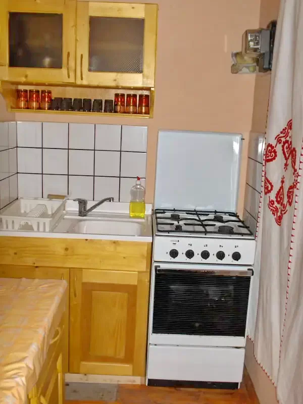 Valea Scurtă Cazare | Motel (K0379-6) Imaginea poate fi supusă drepturilor de autor. Se recomandă contactarea titularului drepturilor.