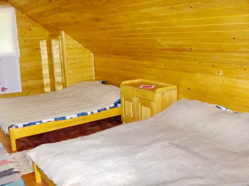 Valea Scurtă Cazare | Motel (K0379-7) Imaginea poate fi supusă drepturilor de autor. Se recomandă contactarea titularului drepturilor.