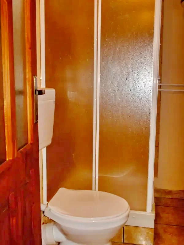 Kurtapatak Szállás | Motel (K0379-11) A kép szerzői jogvédelem alatt állhat. Javasolt a kapcsolatfelvétel a jog tulajdonossal.