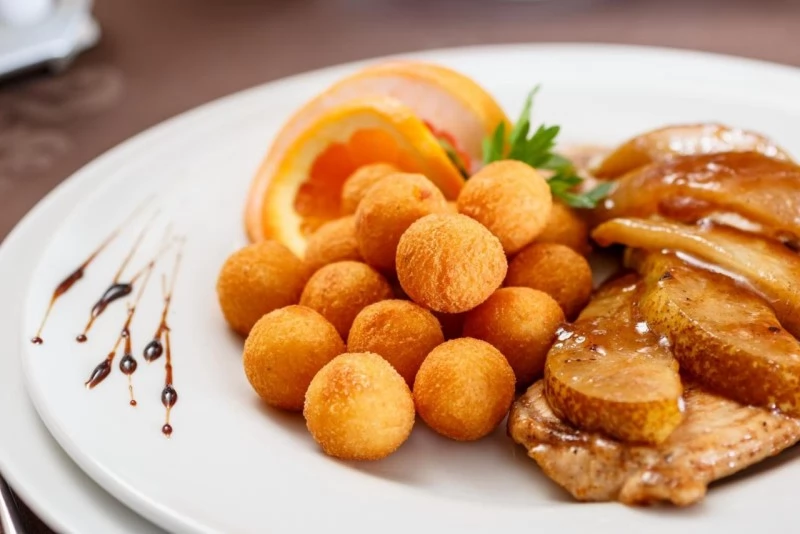 Tusnádfürdő Szállás | Hotel*** (K1498-4) A kép szerzői jogvédelem alatt állhat. Javasolt a kapcsolatfelvétel a jog tulajdonossal. Tusnádfürdő Szállás | Hotel*** (K1498-4) A kép szerzői jogvédelem alatt állhat. Javasolt a kapcsolatfelvétel a jog tulajdonossal.