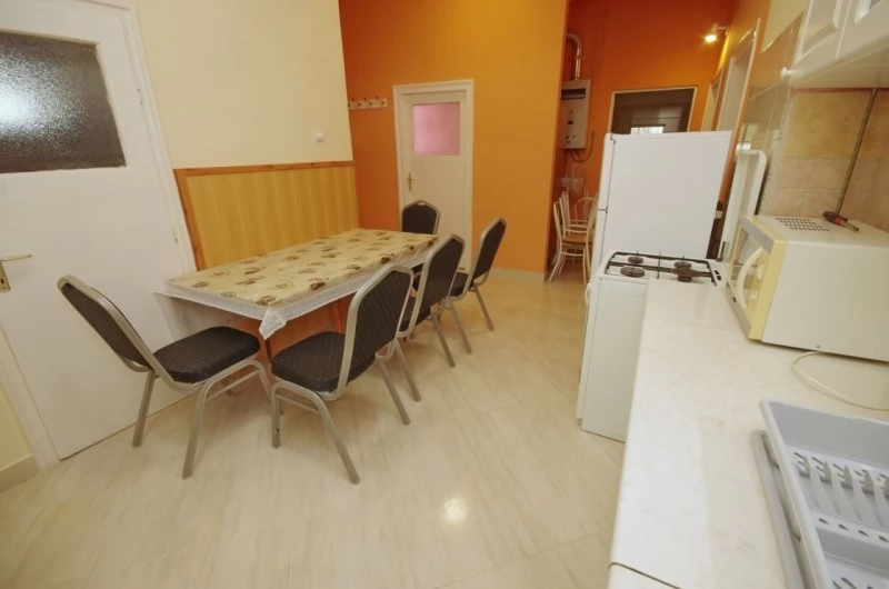 Jula Cazare | Cabană (K0326-9) Imaginea poate fi supusă drepturilor de autor. Se recomandă contactarea titularului drepturilor.