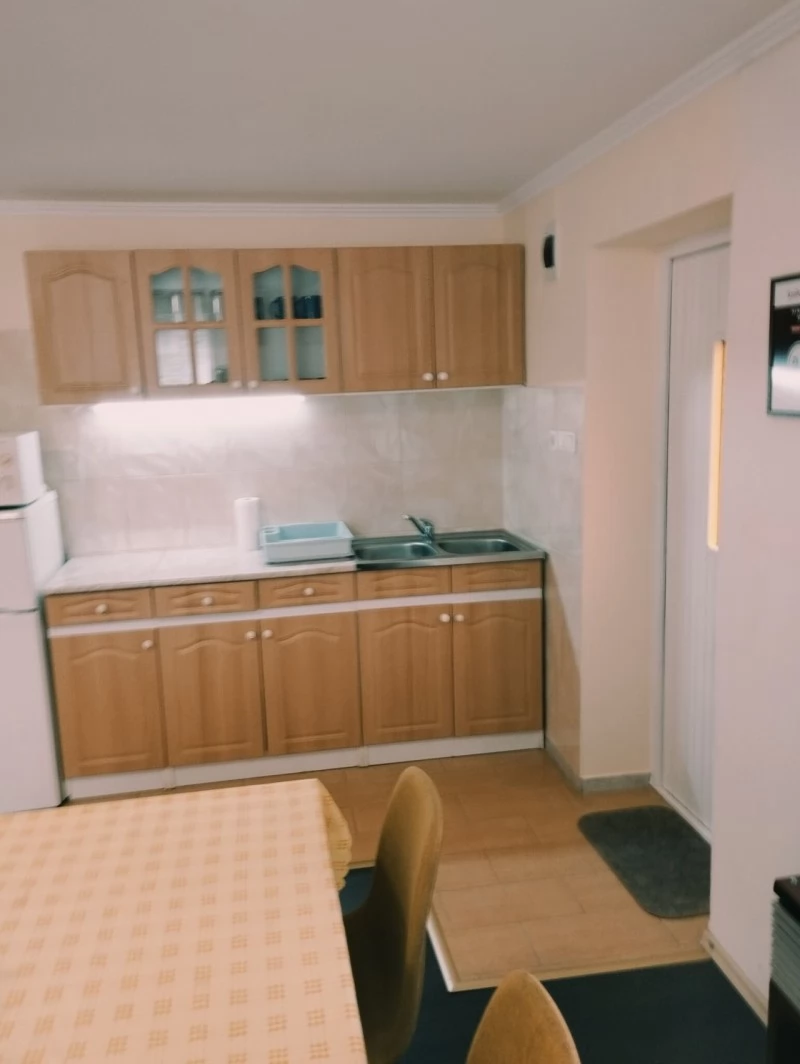 Jula Cazare | Sat de vacanță (K0326-21) Imaginea poate fi supusă drepturilor de autor. Se recomandă contactarea titularului drepturilor.