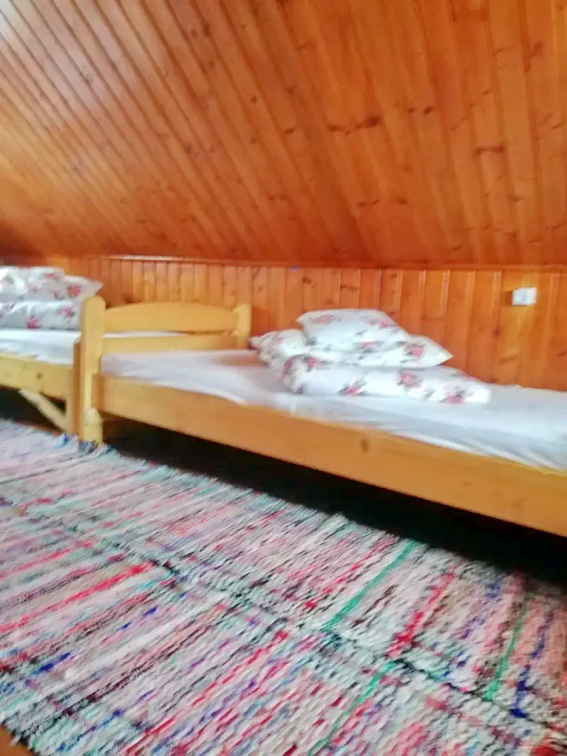 Hargitafürdő Szállás | Kulcsosház (K1380-12) A kép szerzői jogvédelem alatt állhat. Javasolt a kapcsolatfelvétel a jog tulajdonossal. Hargitafürdő Szállás | Kulcsosház (K1380-12) A kép szerzői jogvédelem alatt állhat. Javasolt a kapcsolatfelvétel a jog tulajdonossal.