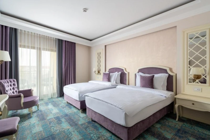 Szászsebes Szállás | Hotel**** (K1532-28) A kép szerzői jogvédelem alatt állhat. Javasolt a kapcsolatfelvétel a jog tulajdonossal. Szászsebes Szállás | Hotel**** (K1532-28) A kép szerzői jogvédelem alatt állhat. Javasolt a kapcsolatfelvétel a jog tulajdonossal.