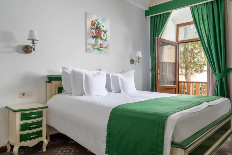 Szászsebes Szállás | Hotel**** (K1532-33) A kép szerzői jogvédelem alatt állhat. Javasolt a kapcsolatfelvétel a jog tulajdonossal. Szászsebes Szállás | Hotel**** (K1532-33) A kép szerzői jogvédelem alatt állhat. Javasolt a kapcsolatfelvétel a jog tulajdonossal.