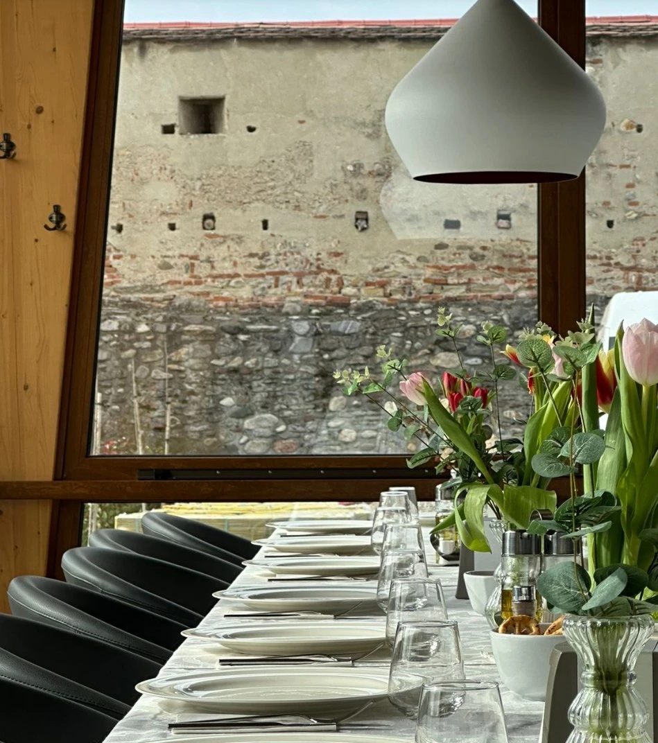 Szászsebes Szállás | Hotel**** (K1532-56) A kép szerzői jogvédelem alatt állhat. Javasolt a kapcsolatfelvétel a jog tulajdonossal. Szászsebes Szállás | Hotel**** (K1532-56) A kép szerzői jogvédelem alatt állhat. Javasolt a kapcsolatfelvétel a jog tulajdonossal.