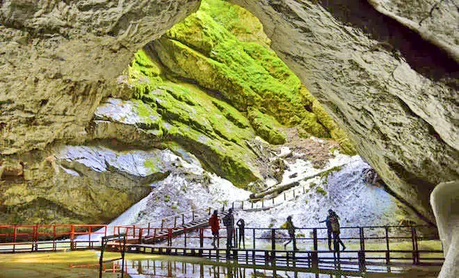 Arieșeni Cazare | Camping / Popas turistic (K0994-26) Imaginea poate fi supusă drepturilor de autor. Se recomandă contactarea titularului drepturilor.