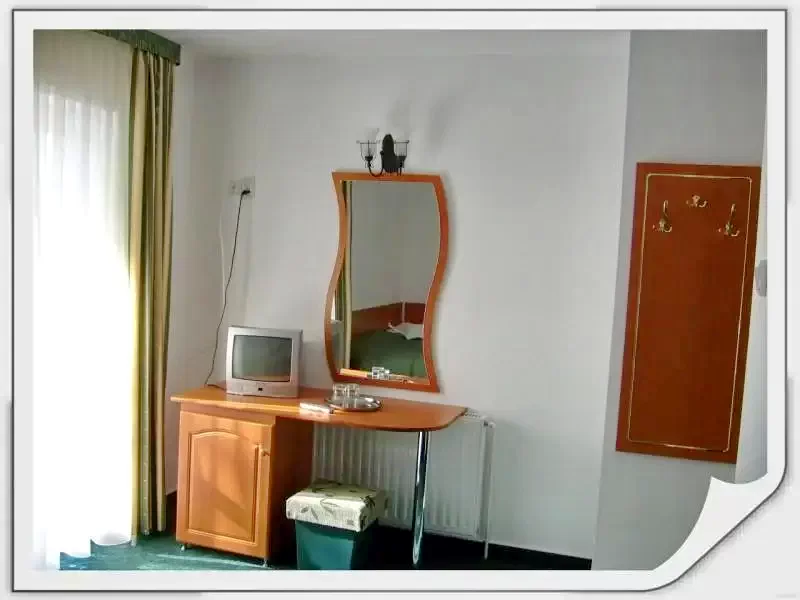 Tusnádfürdő Szállás | Motel (K0044-4) A kép szerzői jogvédelem alatt állhat. Javasolt a kapcsolatfelvétel a jog tulajdonossal.