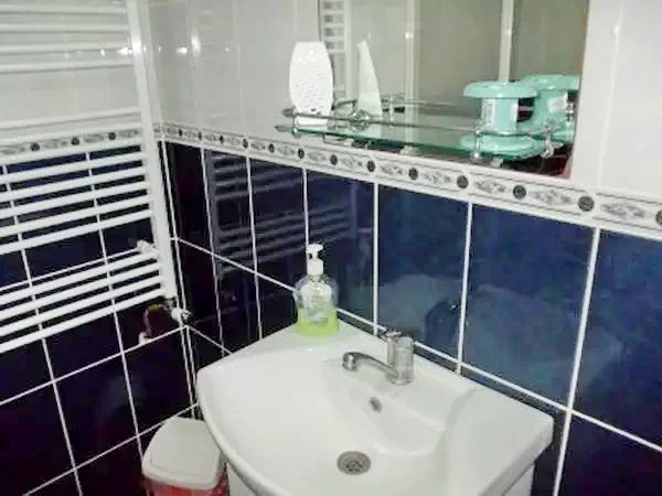 Félixfürdő Szállás | Motel (K0034-7) A kép szerzői jogvédelem alatt állhat. Javasolt a kapcsolatfelvétel a jog tulajdonossal.