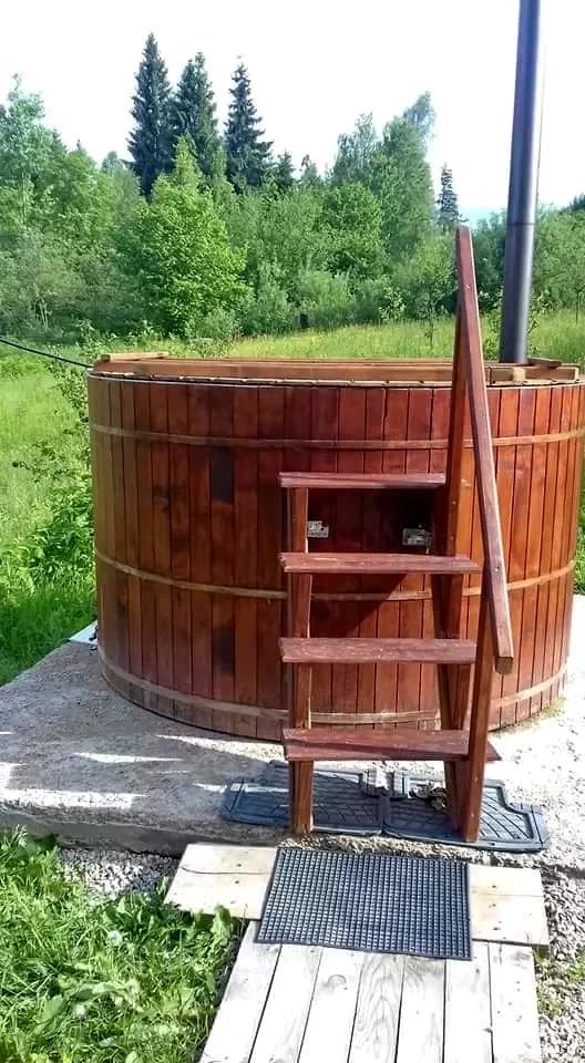 Călățele Cazare | Casă de oaspeți (K0536-30) Imaginea poate fi supusă drepturilor de autor. Se recomandă contactarea titularului drepturilor.