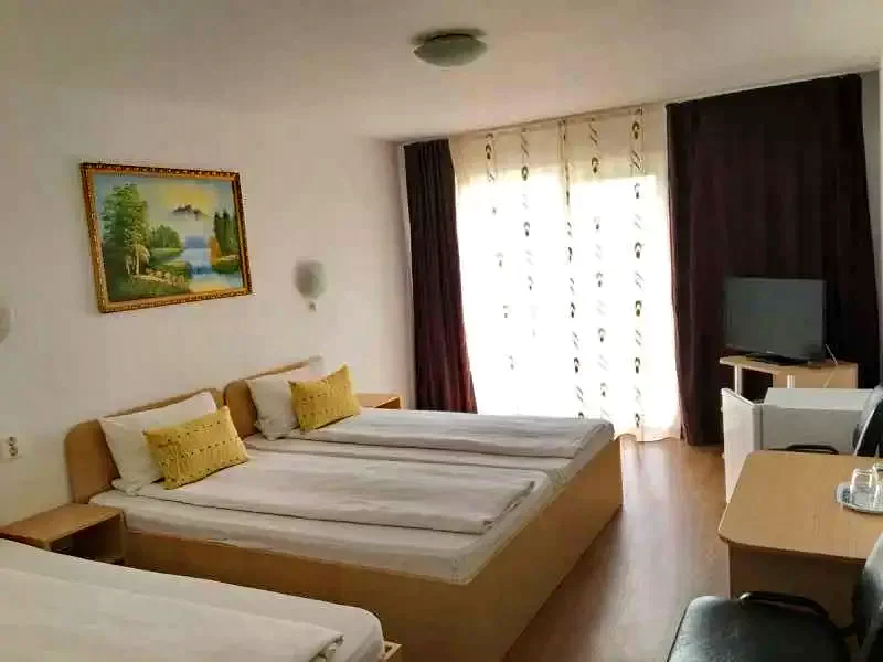 Arad Cazare | Motel (K0934-9) Imaginea poate fi supusă drepturilor de autor. Se recomandă contactarea titularului drepturilor.