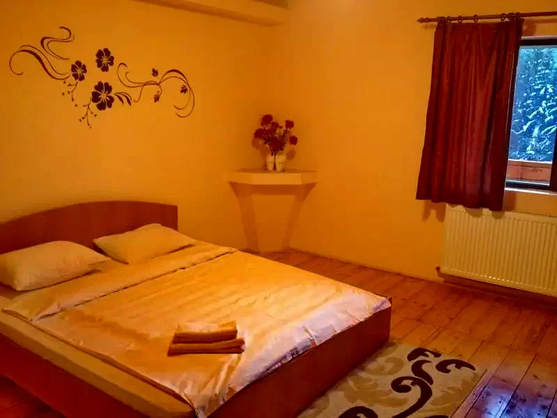 Păltiniș Cazare | Vila (K1220-11) Imaginea poate fi supusă drepturilor de autor. Se recomandă contactarea titularului drepturilor. Păltiniș Cazare | Vila (K1220-11) Imaginea poate fi supusă drepturilor de autor. Se recomandă contactarea titularului drepturilor.