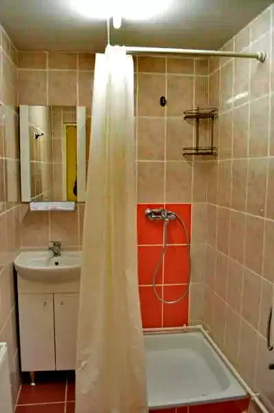 Păltiniș Cazare | Camping / Popas turistic (K1220-22) Imaginea poate fi supusă drepturilor de autor. Se recomandă contactarea titularului drepturilor.