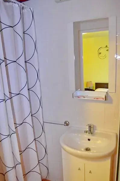 Păltiniș Cazare | Vila (K1220-33) Imaginea poate fi supusă drepturilor de autor. Se recomandă contactarea titularului drepturilor. Păltiniș Cazare | Vila (K1220-33) Imaginea poate fi supusă drepturilor de autor. Se recomandă contactarea titularului drepturilor.