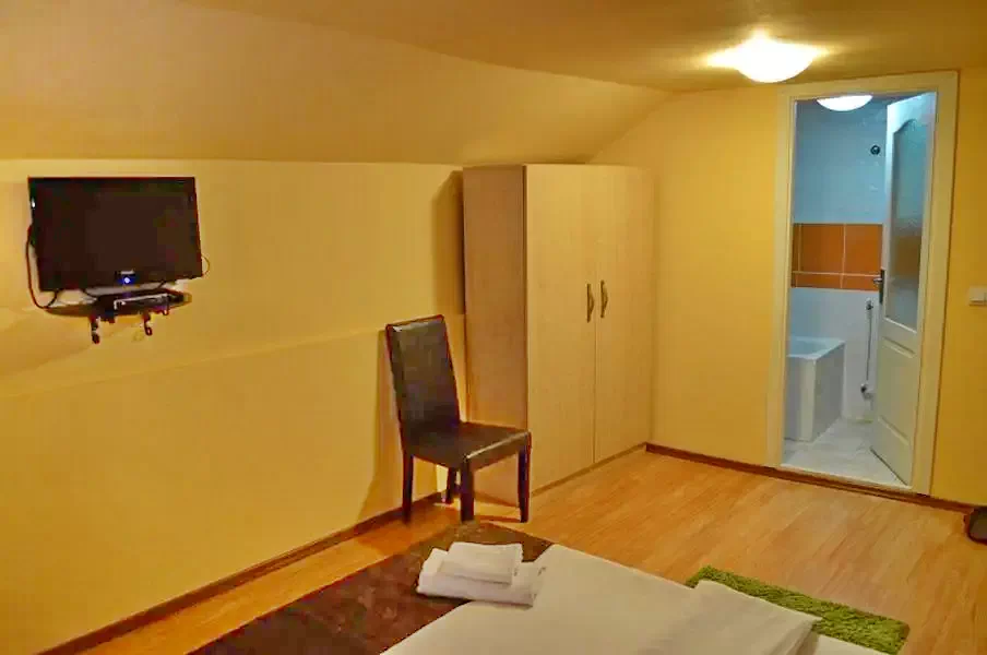 Păltiniș Cazare | Vila (K1220-44) Imaginea poate fi supusă drepturilor de autor. Se recomandă contactarea titularului drepturilor. Păltiniș Cazare | Vila (K1220-44) Imaginea poate fi supusă drepturilor de autor. Se recomandă contactarea titularului drepturilor.