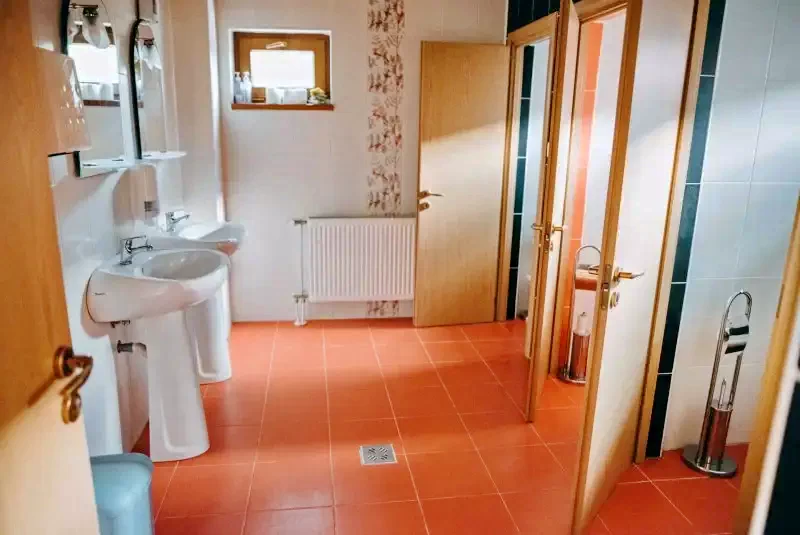 Félixfürdő Szállás | Motel (K0775-15) A kép szerzői jogvédelem alatt állhat. Javasolt a kapcsolatfelvétel a jog tulajdonossal.