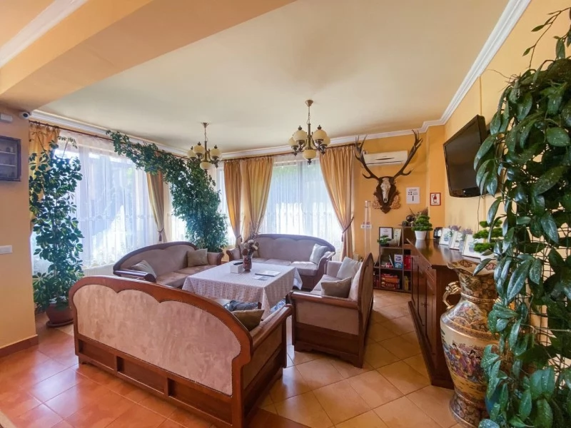 Félixfürdő Szállás | Motel (K0775-20) A kép szerzői jogvédelem alatt állhat. Javasolt a kapcsolatfelvétel a jog tulajdonossal.