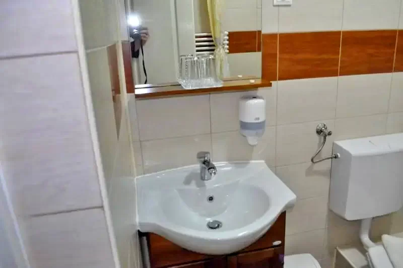 Csíkszentimre Szállás | Motel (K1134-17) A kép szerzői jogvédelem alatt állhat. Javasolt a kapcsolatfelvétel a jog tulajdonossal.