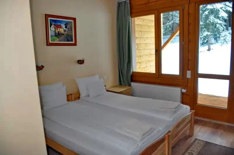 Sântimbru Cazare | Motel (K1134-26) Imaginea poate fi supusă drepturilor de autor. Se recomandă contactarea titularului drepturilor.