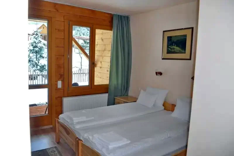 Sântimbru Cazare | Motel (K1134-36) Imaginea poate fi supusă drepturilor de autor. Se recomandă contactarea titularului drepturilor.