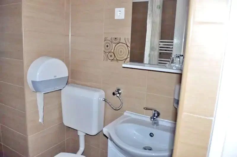 Sântimbru Cazare | Motel (K1134-39) Imaginea poate fi supusă drepturilor de autor. Se recomandă contactarea titularului drepturilor.