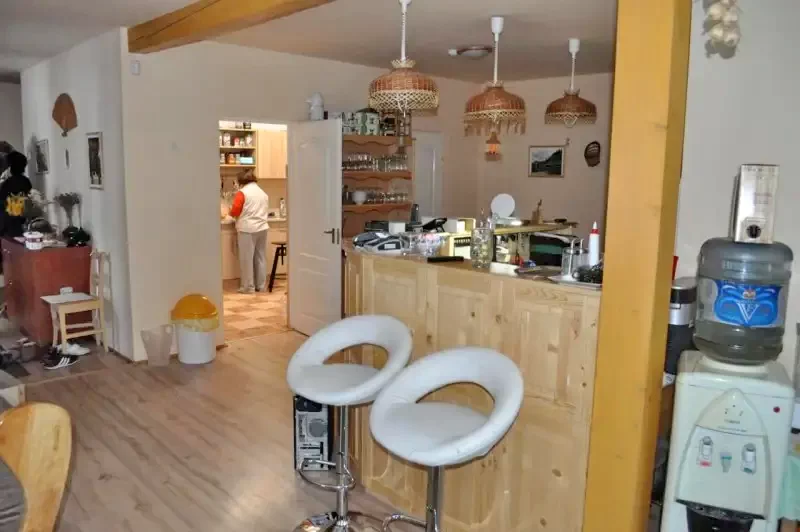 Csíkszentimre Szállás | Motel (K1134-40) A kép szerzői jogvédelem alatt állhat. Javasolt a kapcsolatfelvétel a jog tulajdonossal.