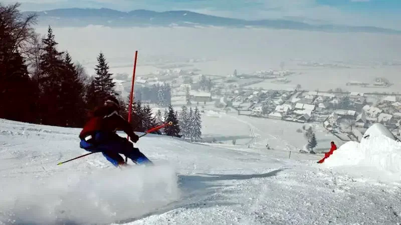 Sântimbru Cazare | Motel (K1134-57) Imaginea poate fi supusă drepturilor de autor. Se recomandă contactarea titularului drepturilor.