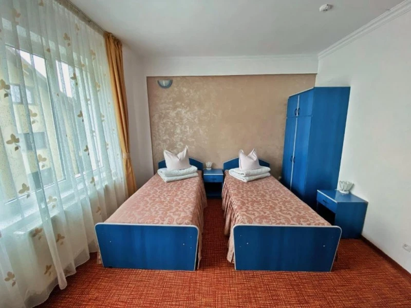 Cazare Piatra Neamt - Hotel Belvedere *** | Karácsonykő - Belvedere Hotel ***. Imaginea poate fi supusă drepturilor de autor. Se recomandă contactarea titularului drepturilor.