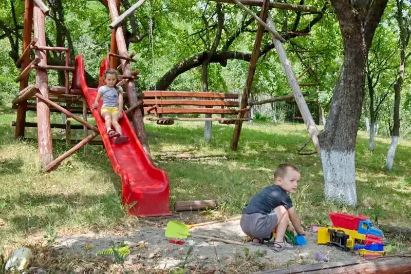 Zetea Cazare | Motel (K0498-10) Imaginea poate fi supusă drepturilor de autor. Se recomandă contactarea titularului drepturilor.