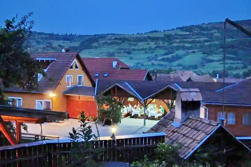 Zetelaka Szállás | Motel (K0498-11) A kép szerzői jogvédelem alatt állhat. Javasolt a kapcsolatfelvétel a jog tulajdonossal.