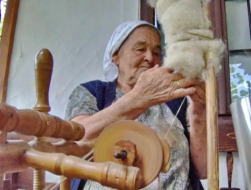 Zetea Cazare | Motel (K0498-14) Imaginea poate fi supusă drepturilor de autor. Se recomandă contactarea titularului drepturilor.