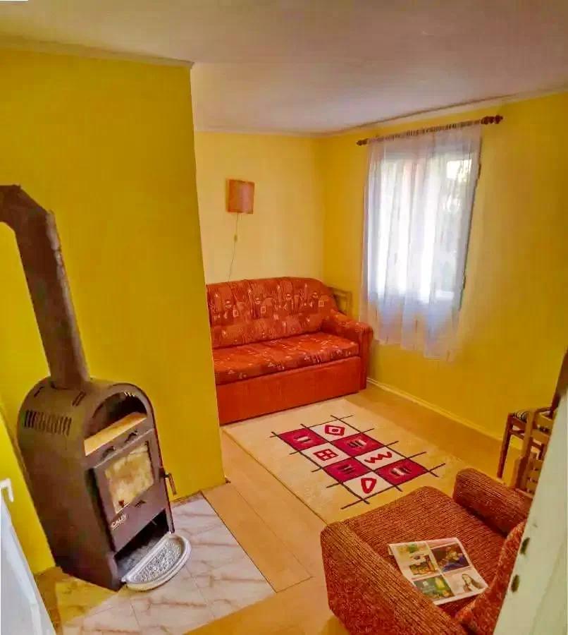 Harghita-Băi Cazare | Cabană (K1203-13) Imaginea poate fi supusă drepturilor de autor. Se recomandă contactarea titularului drepturilor. Harghita-Băi Cazare | Cabană (K1203-13) Imaginea poate fi supusă drepturilor de autor. Se recomandă contactarea titularului drepturilor.