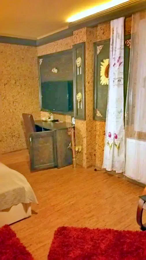 Băile Herculane Cazare | Hotel*** (K0871-32) Imaginea poate fi supusă drepturilor de autor. Se recomandă contactarea titularului drepturilor. Băile Herculane Cazare | Hotel*** (K0871-32) Imaginea poate fi supusă drepturilor de autor. Se recomandă contactarea titularului drepturilor.